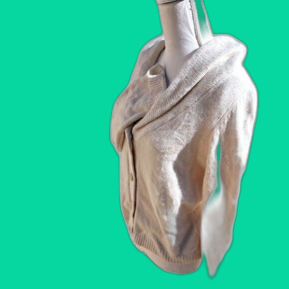 Ann Taylor Size L button up V Neck super Soft Angola Rabbit & Lamb Wool Sweater - Picture 4 of 9